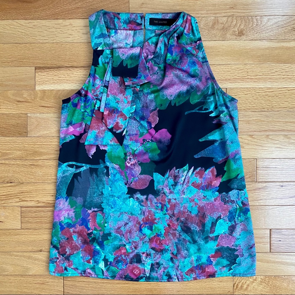 The Limited green & black silky floral top blouse